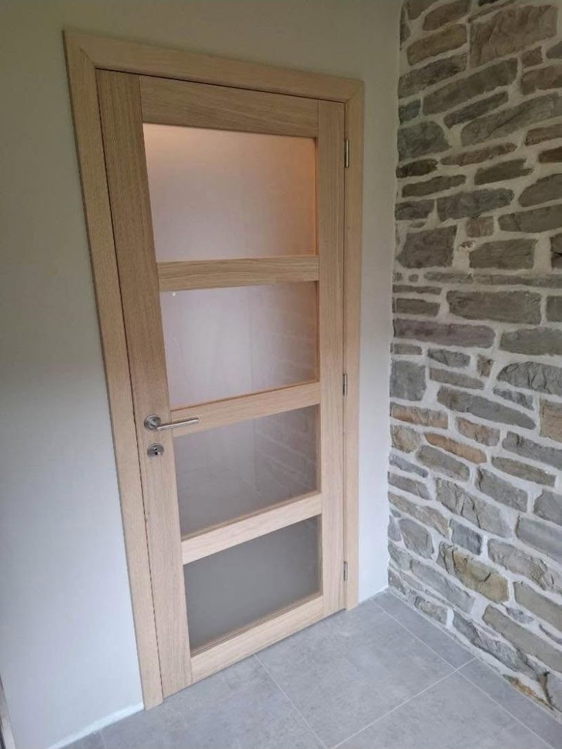 Porte intérieure chêne sur mesure — Menuiserie & transformation à À COMPLÉTER, chantier ID Bois